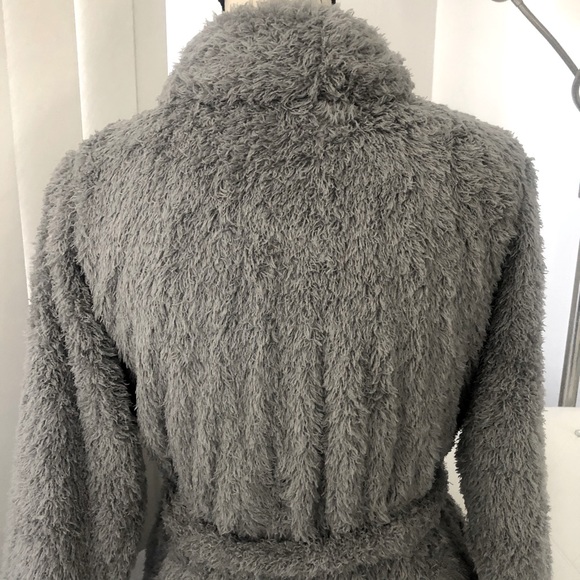 NWT Natori Plush Silver/Gray Short Eyelash Robe XS - Picture 7 of 12